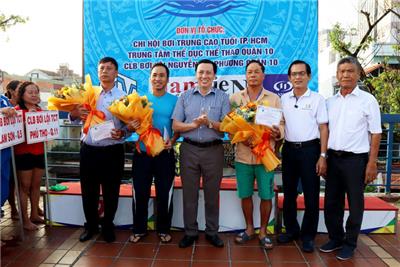Image: Khai mạc giải bơi Masters Thành phố Hồ Chí Minh