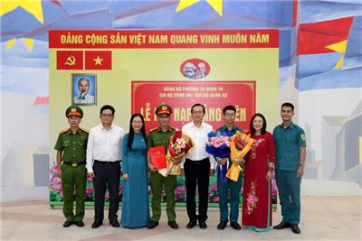 Image: Đảng ủy Phường 14 tổ chức Lễ kết nạp đảng viên tại Khu di tích lịch sử Láng Le Bàu Cò, huyện Bình Chánh