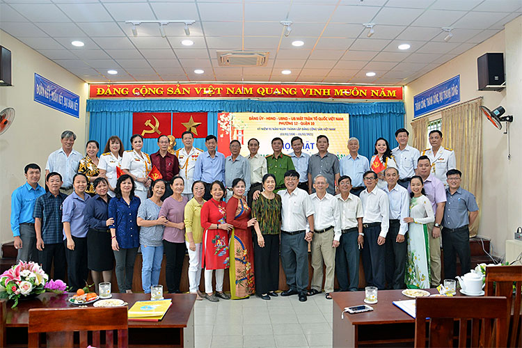 Image: Phường 12 họp mặt mừng Đảng – Mừng xuân Tân Sửu năm 2021, Kỷ niệm 91 năm ngày thành lập Đảng Cộng sản Việt Nam (03/02/1930 – 03/02/2021)
