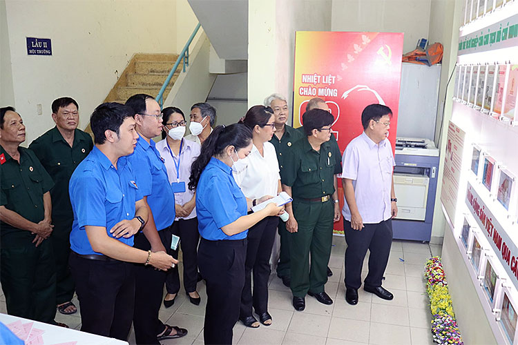 Image: Phường 12 tổ chức lễ ra mắt Không gian Văn hóa Hồ Chí Minh