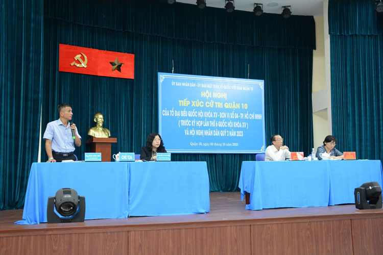 Image: Tổ đại biểu Quốc hội Thành phố Hồ Chí Minh (đơn vị số 4) tiếp xúc cử tri Quận 10 với trước kỳ họp thứ 6, Quốc hội khóa XV