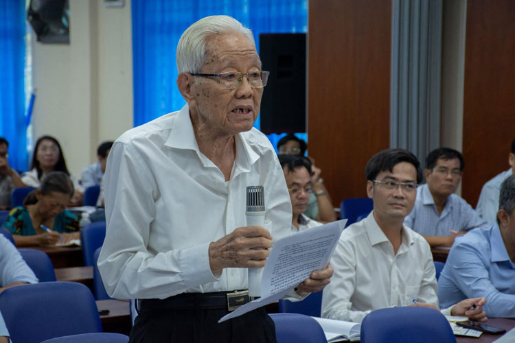 Image: Hội nghị tiếp xúc cử tri Quận 10 với Tổ đại biểu Hội đồng nhân dân Thành phố Hồ Chí Minh khóa X (Đơn vị số 11) sau kỳ họp lần thứ 13