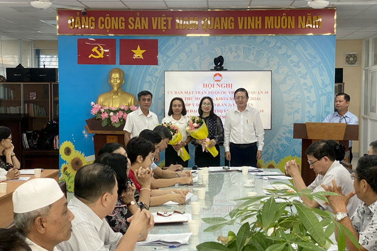 Image: Hội nghị Ủy ban Mặt trận Tổ quốc Việt Nam Quận 10 lần thứ 13, khóa XII (2019 – 2024)